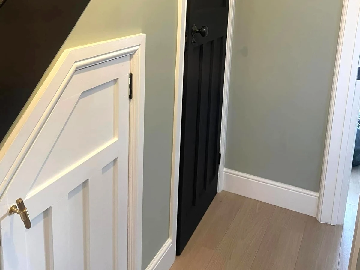 hallway painting painted hallway black staircase swansea daffodil decor 4