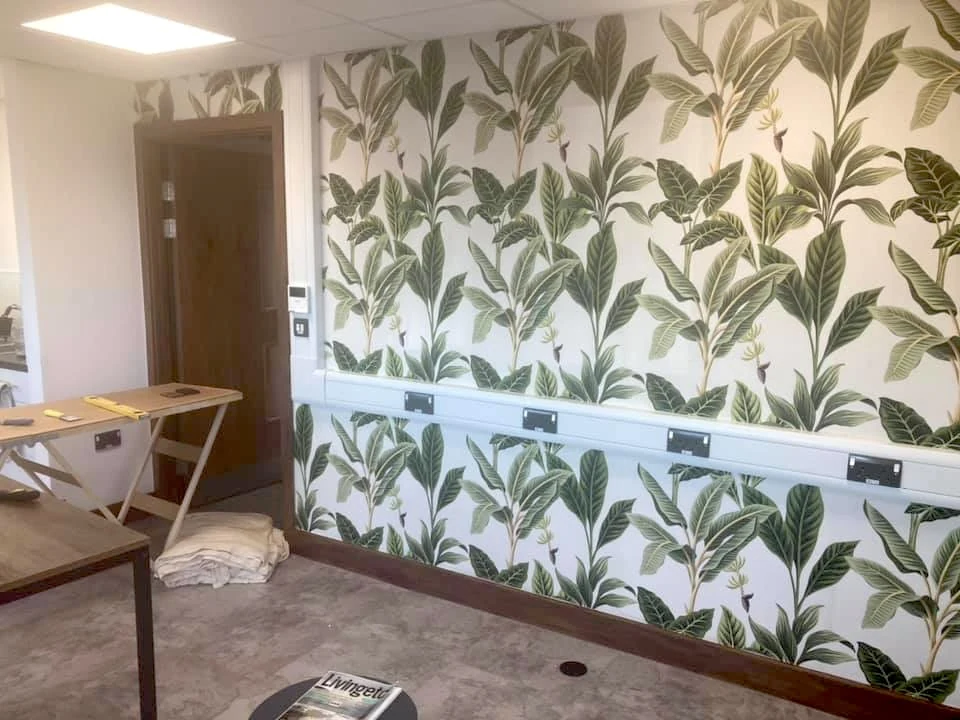 wallpapering tropical palm leaf feature wall dining room swansea daffodil decor 1